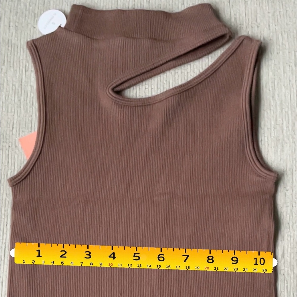 Cut Shoulder Tank top- New Mix Classic-small
